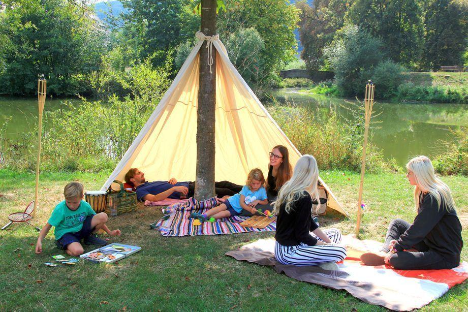 Baum-Tipi - tolles Spielzelt für alle Gelegenheiten, sehr leicht transportabel - KiTa-Spielewelt