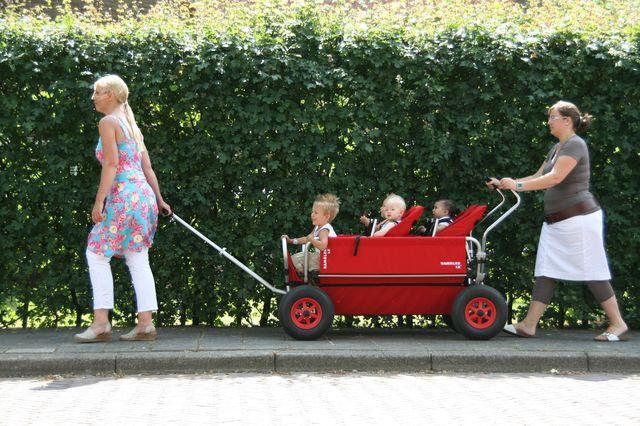 tempww09_1ylfeEVOwkzpNn Duo-Babysitze für Krippen-Bollerwagen für 4-Sitzer